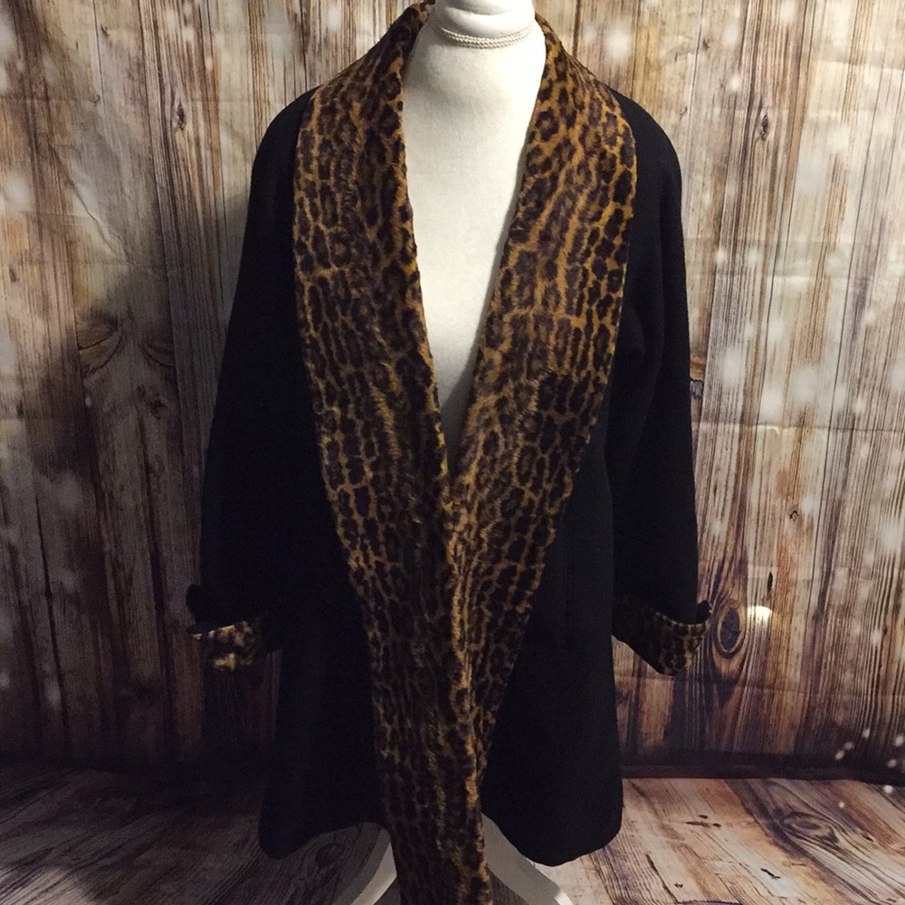 VNTG fashions by Jill peacoat, black and cheetah